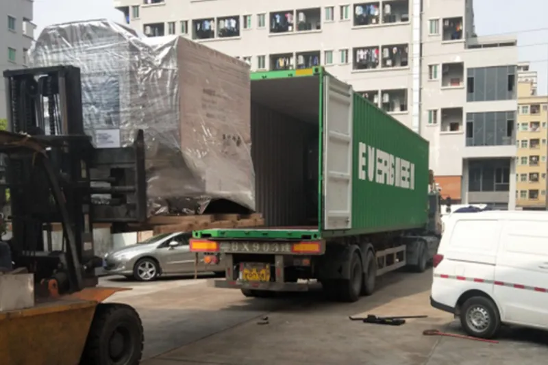 HIRUNG's cargo packing pictures - 2