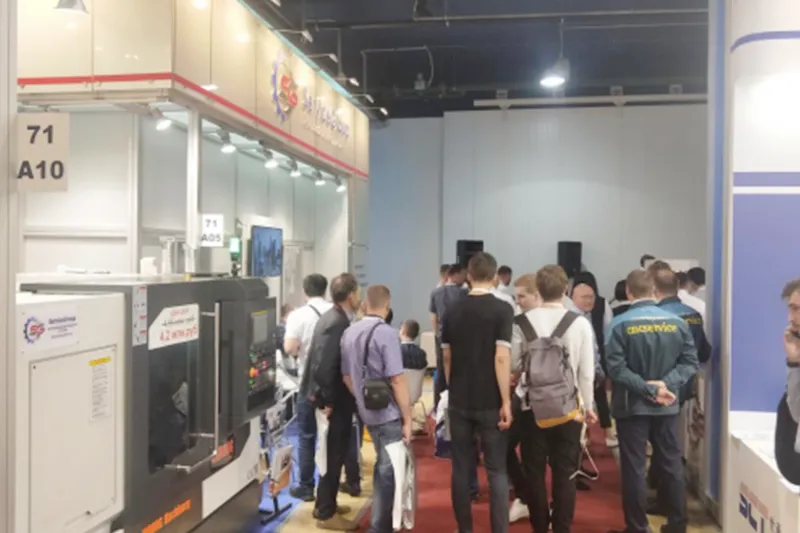 EV850L Vertical CNC Machining Center
